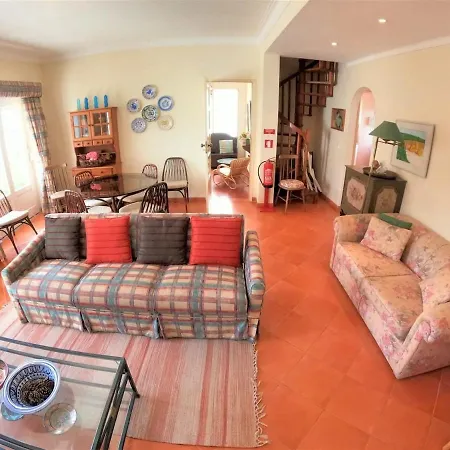 Sintra V4 House With Garden In * קולארס