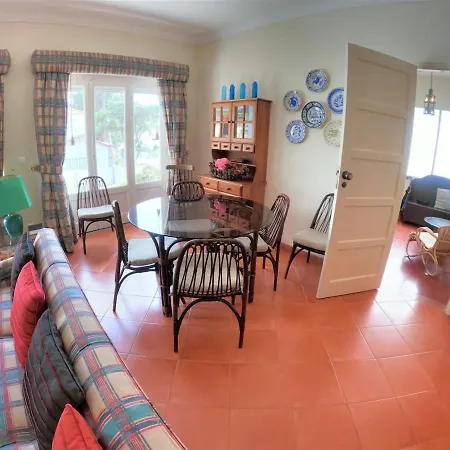 Sintra V4 House With Garden In Holiday home Colares