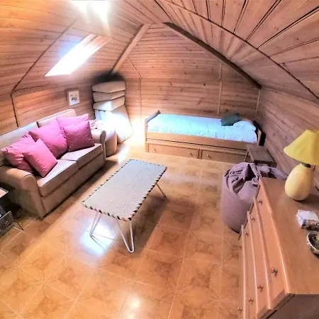 Sintra V4 House With Garden In בית נופש קולארס
