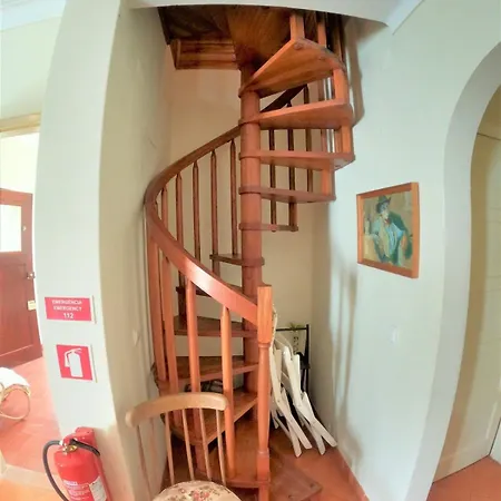 בית נופש Sintra V4 House With Garden In קולארס
