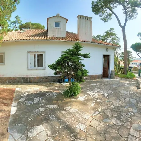 Sintra V4 House With Garden In בית נופש קולארס