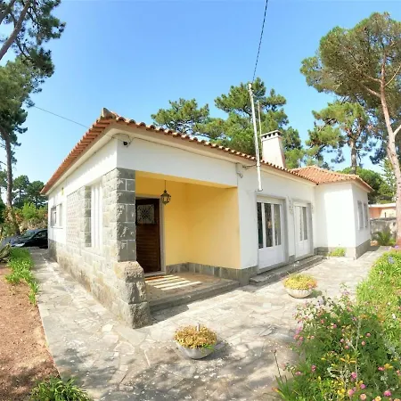 Sintra V4 House With Garden In *